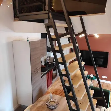 La Cabana Agreable Logement Avec Jacuzzi/Balneo Saint-Jean-d'Angely Exterior photo